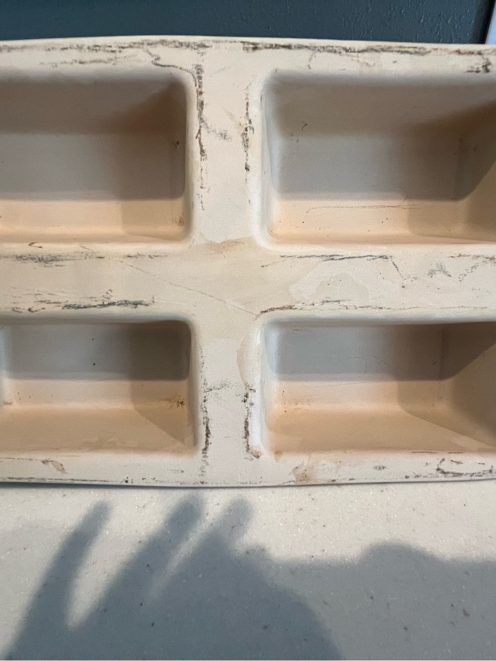 The Pampered Chef Cream Loaf Pan—like new!